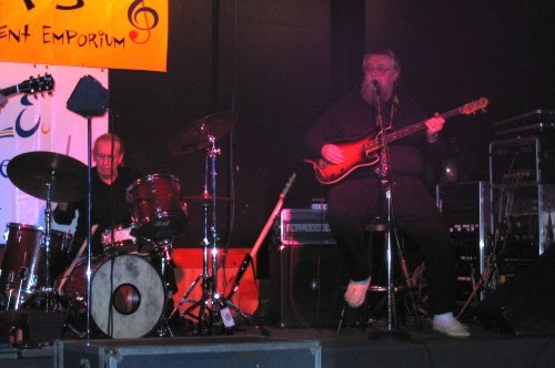 Gord Ward layin' it down !!!